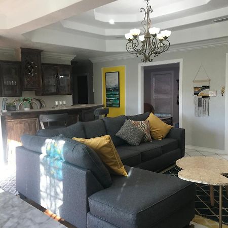 Cheerful 4 Bedroom Home With Pool And Bbq Area With 5Th Bedroom Option Brownsville Ngoại thất bức ảnh